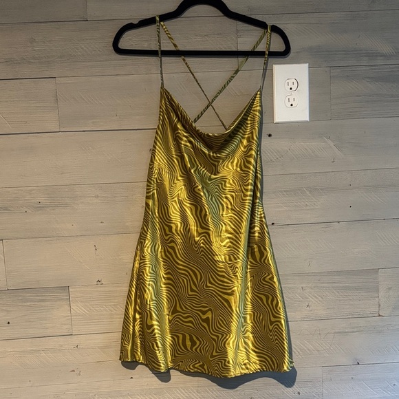 Divided Lime Green Backless Dress - Picture 3 of 6